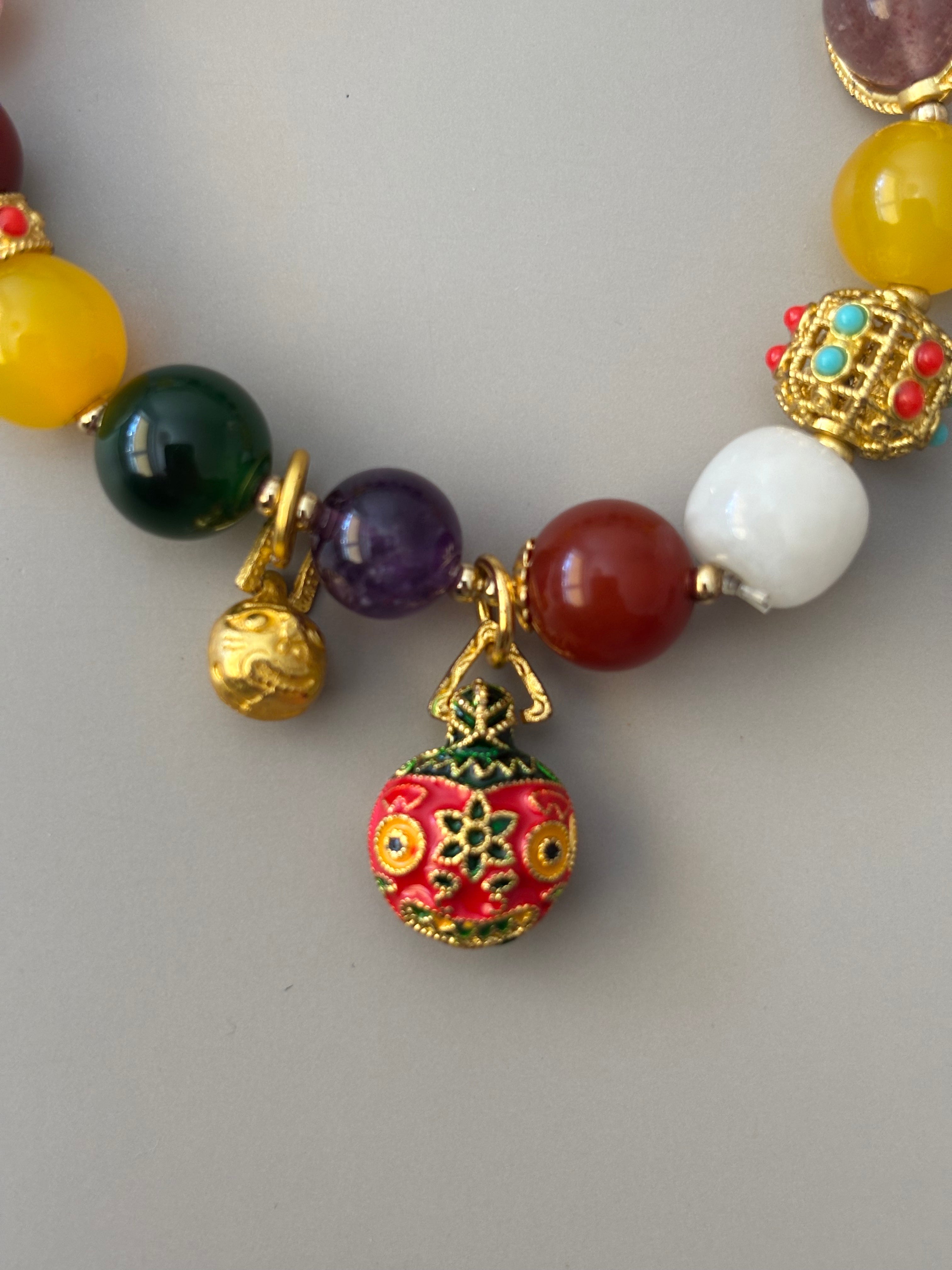 吞金兽 – Der Goldverschlingende Wächter im Schmuck: Dein Talisman für Reichtum & Schutz