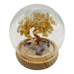 Leuchtender Glücksbringer: Kristall-Geldbaum in eleganter Glaskugel