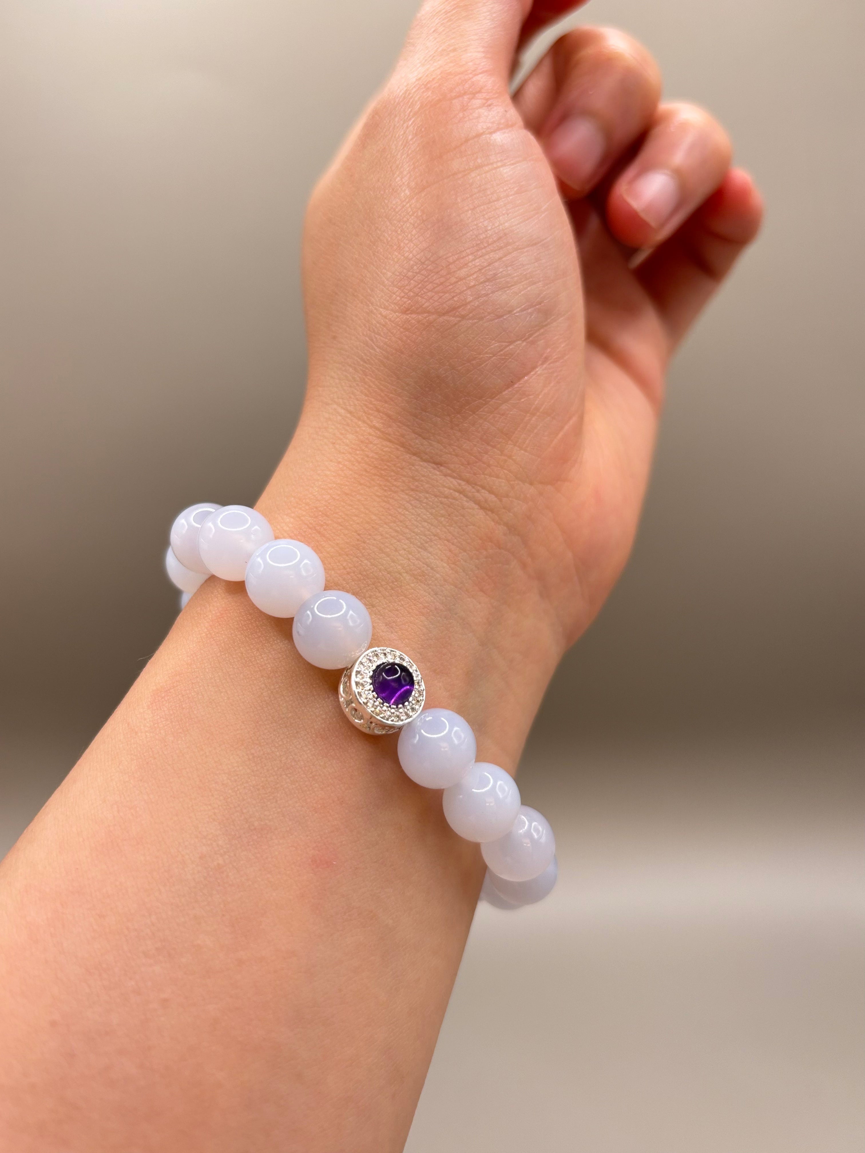 Blauer Chalzedon & Amethyst Armband – Sportlich, Elegant, Mit Spiritueller Bedeutung