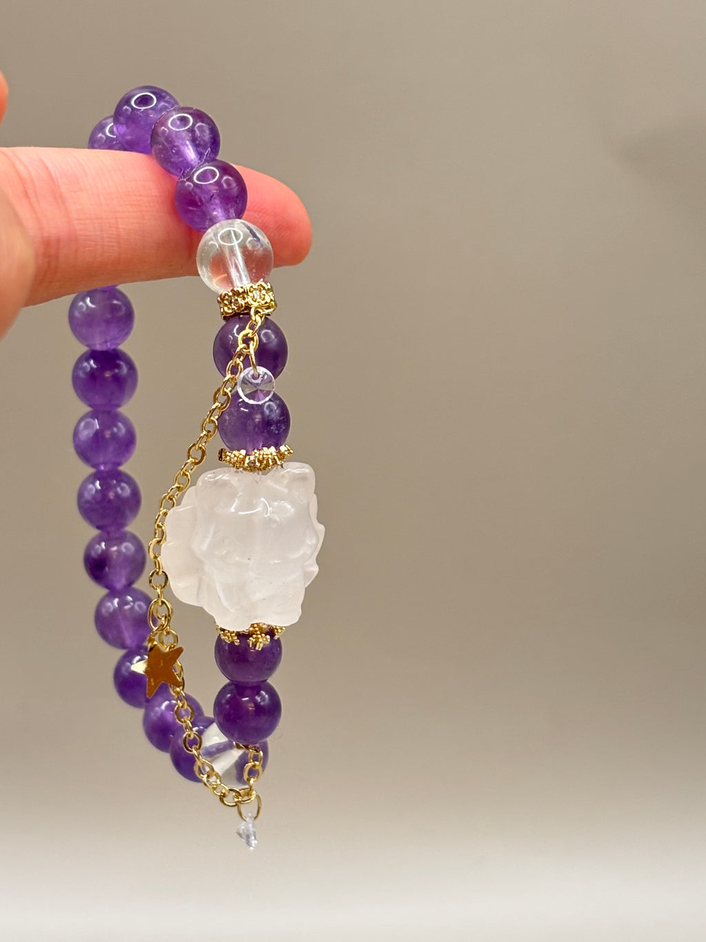 Amethyst Armband mit Bergkristall-Neunschwänzigem Fuchs