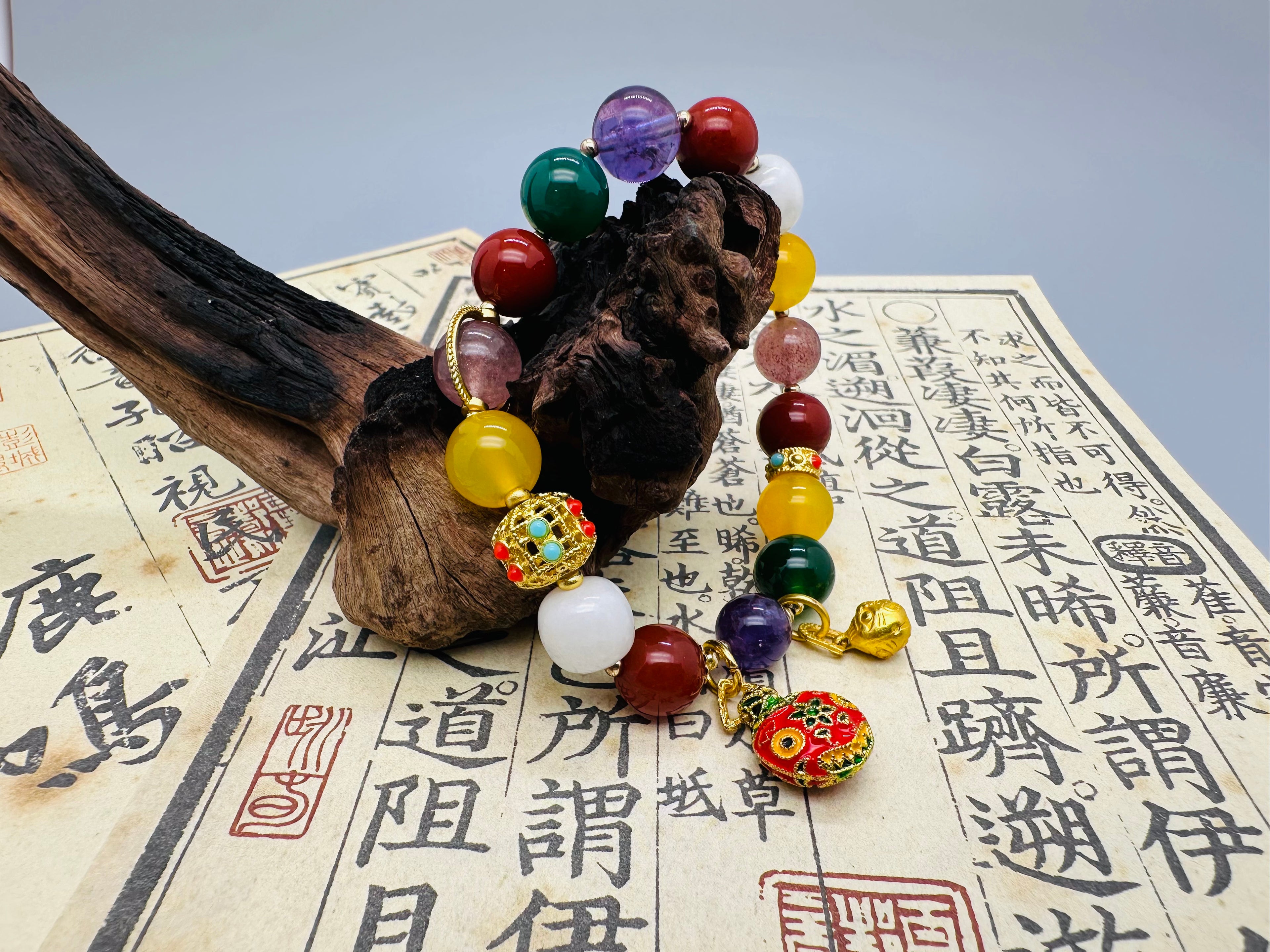 Buntes Glücksarmband mit 吞金兽 – Dein Talisman für Reichtum & Schutz