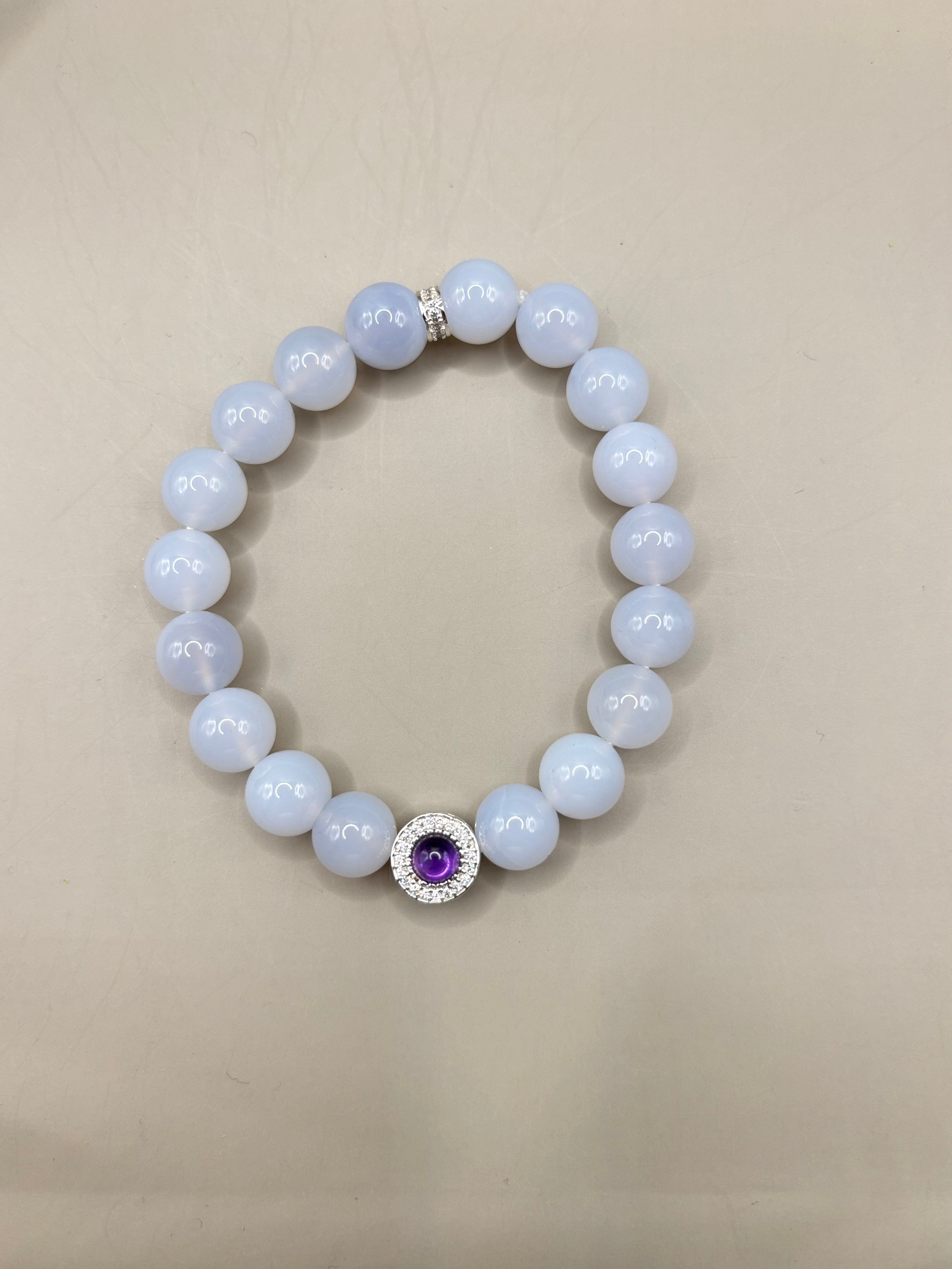 Blauer Chalzedon & Amethyst Armband – Sportlich, Elegant, Mit Spiritueller Bedeutung